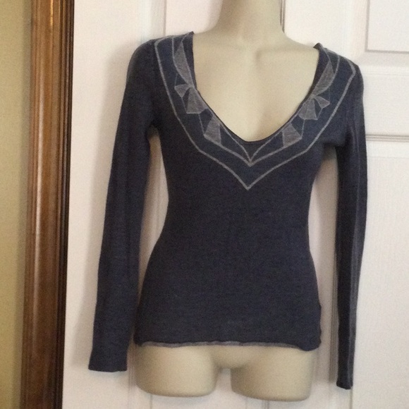 Elle Tahari Top - Picture 3 of 7